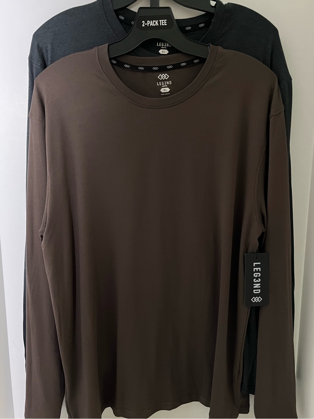 LEG3ND Super Soft Light Weight Stretch Moisture Wicking Long Sleeve 2pc Crews